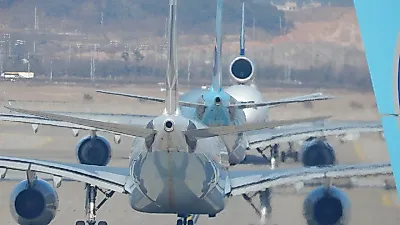 인천공항, 조류 쫓는 레이저건 4대 가동…사거리 엽총 30배